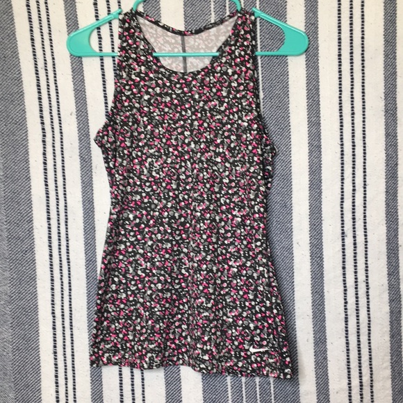 Nike Tops - Nike Tank Top